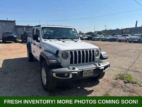 Used 2023 Jeep Gladiator Sport AWD/4WD image 1