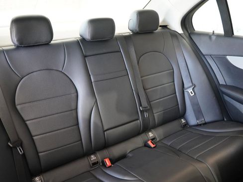 Used 2016 Mercedes-Benz C 300 4MATIC Sedan image 36