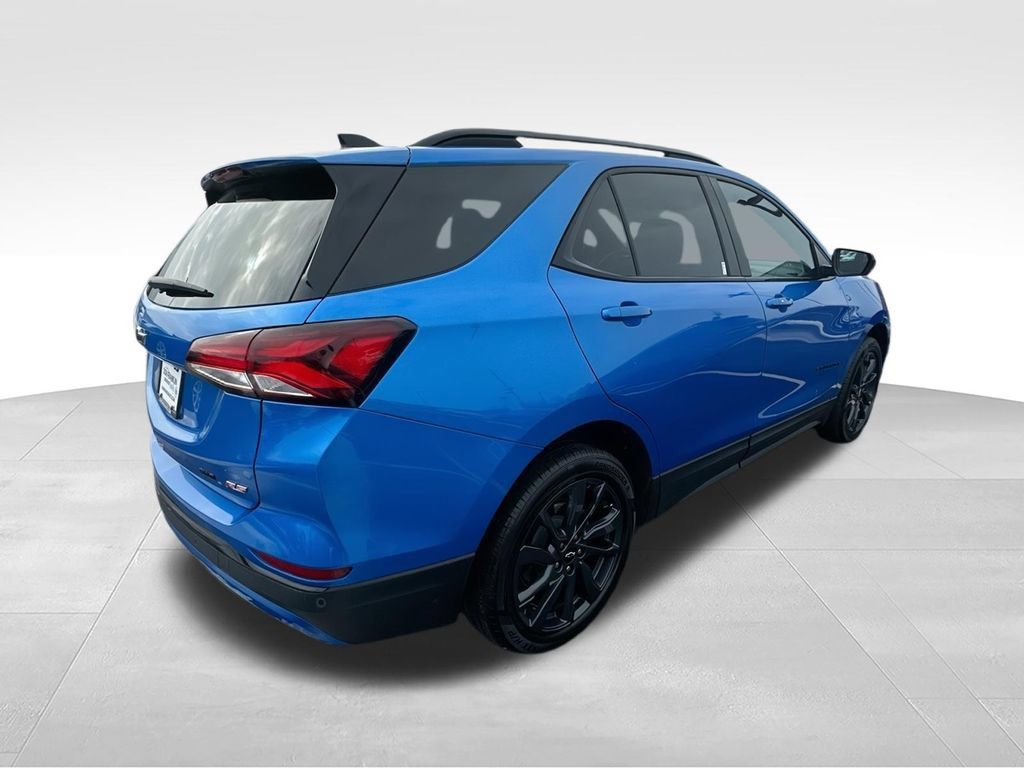 Used 2024 Chevrolet Equinox RS AWD/4WD image 8