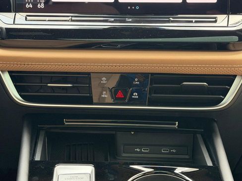 New 2026 Volkswagen Atlas Cross Sport SEL AWD/4WD image 24