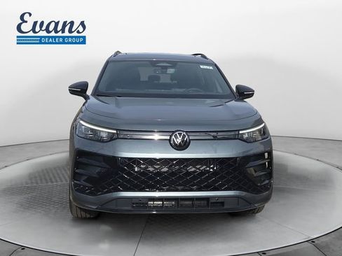 New 2026 Volkswagen Tiguan SE R-Line AWD/4WD image 10