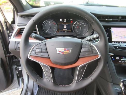 New 2025 Cadillac XT5 Premium Luxury w/ Technology Package image 16