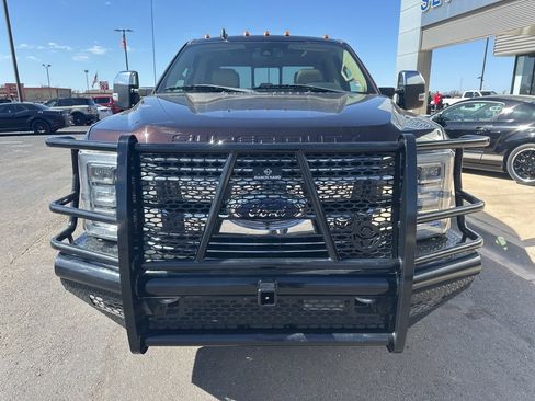 Used 2019 Ford F350 Lariat w/ Lariat Ultimate Package image 6