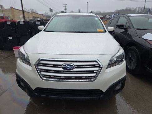 Used 2016 Subaru Outback 2.5i Limited image 9