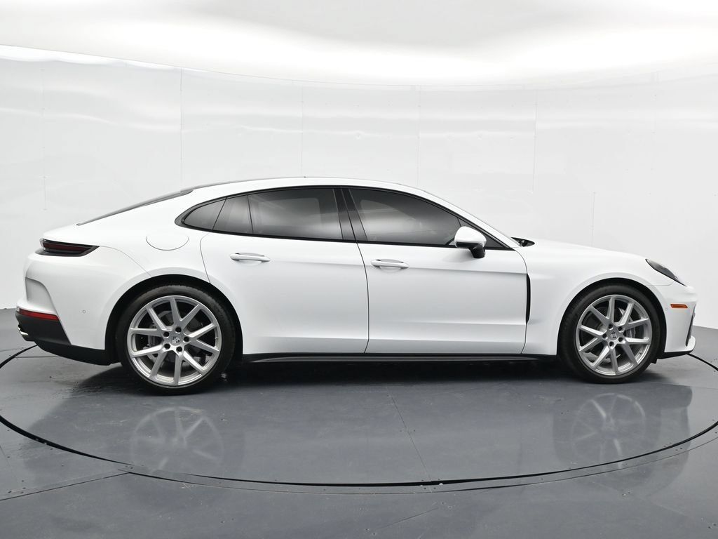 Certified 2024 Porsche Panamera 4 AWD/4WD image 8