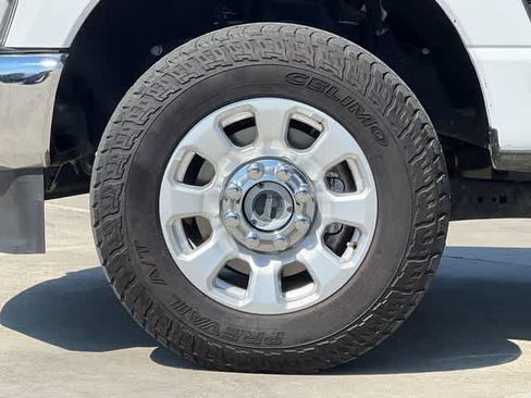 Used 2024 Ford F350 XLT AWD/4WD image 24