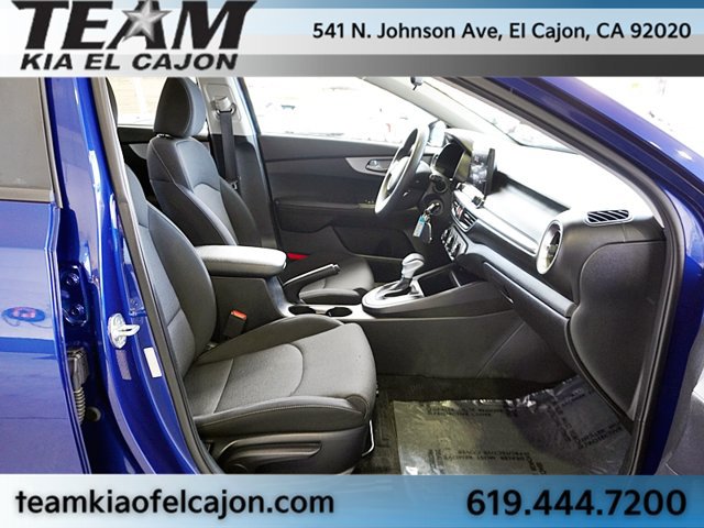 Certified 2022 Kia Forte LXS FWD image 12