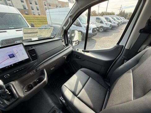 New 2026 Ford Transit 150 Low Roof w/ Load Area Protection Package RWD image 14