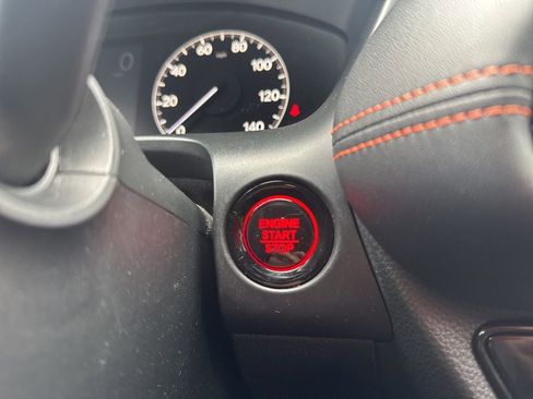 Certified 2023 Honda HR-V Sport image 27