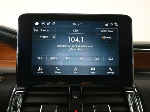 Used 2018 Lincoln Navigator Reserve w/ Technology Package AWD/4WD image 29