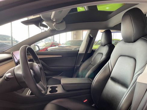Used 2022 Tesla Model 3 RWD image 14