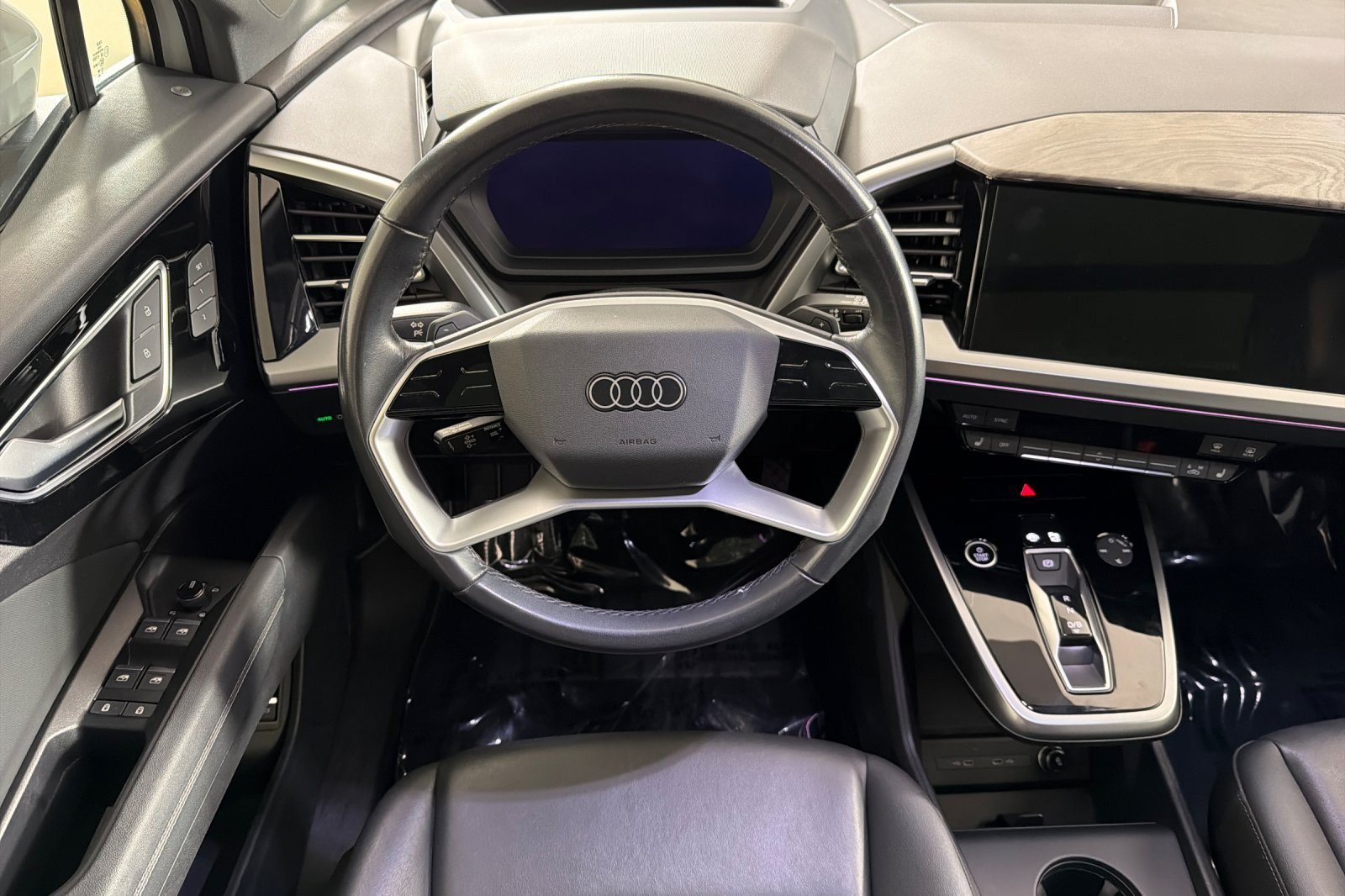 Certified 2023 Audi Q4 e-tron Prestige AWD/4WD image 13