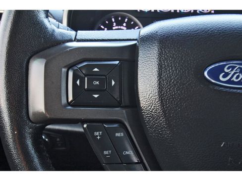 Used 2019 Ford Expedition Max XLT image 19