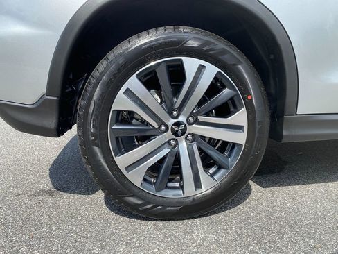 New 2025 Mitsubishi Outlander Sport ES image 30