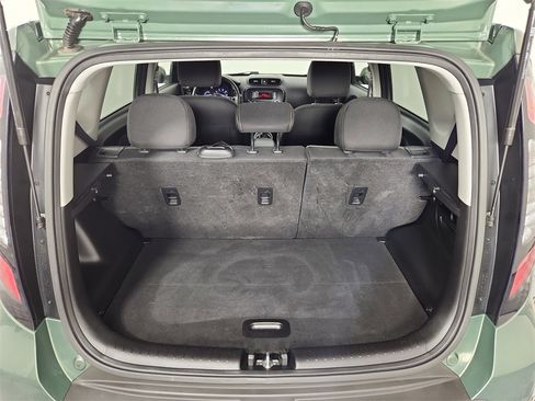 Used 2014 Kia Soul + image 14