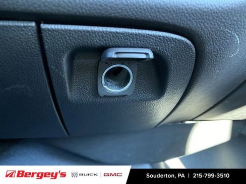 Used 2019 Chevrolet Silverado 1500 W/T image 38