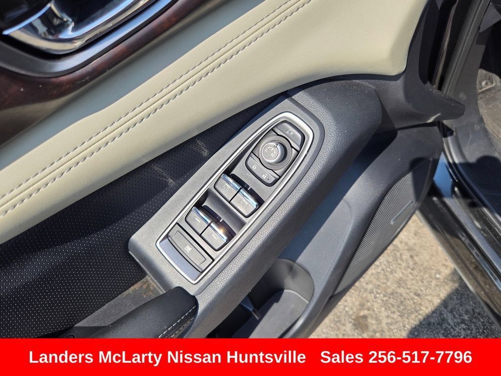 Used 2022 Subaru Ascent Touring AWD/4WD image 26