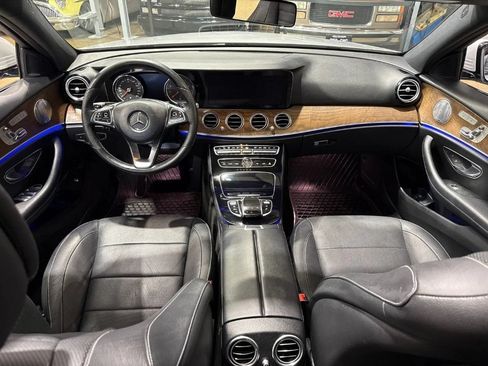 Used 2017 Mercedes-Benz E 400 4MATIC Wagon image 14