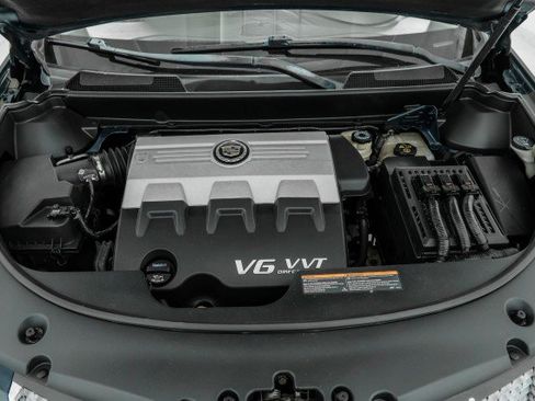 Used 2010 Cadillac SRX Luxury image 50