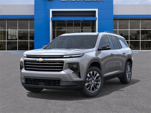 New 2026 Chevrolet Traverse LT w/ Sun and Wheel Package image 7