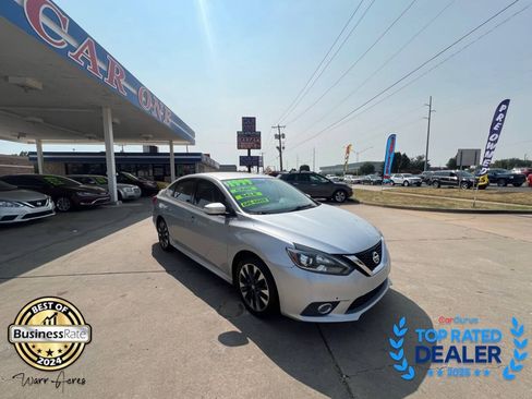 Used 2016 Nissan Sentra SR FWD image 1
