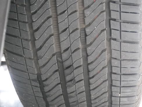 Used 2021 Cadillac Escalade Sport w/ Driver Assist Tech Package image 38