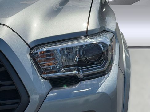 Certified 2023 Toyota Tacoma TRD Sport image 11