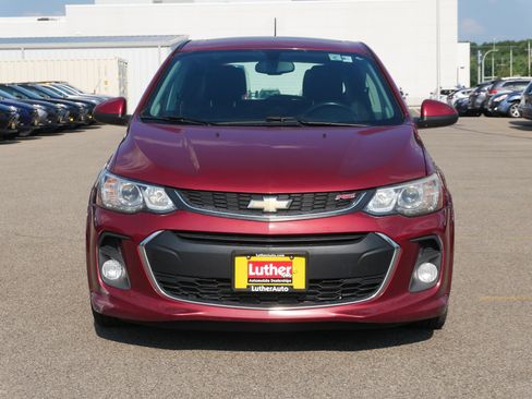 Used 2017 Chevrolet Sonic LT w/ Fun and Sun Package FWD image 2