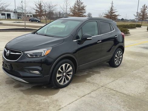Used 2018 Buick Encore Essence image 4