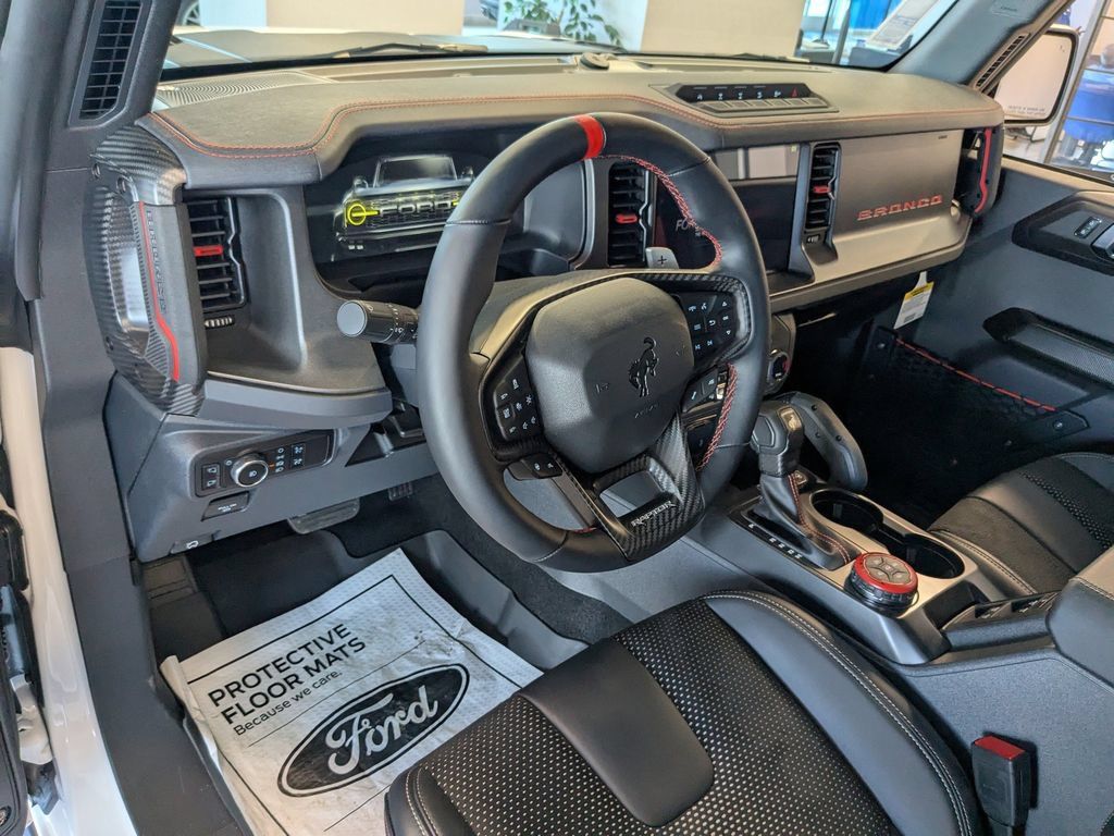 New 2025 Ford Bronco Raptor w/ Interior Carbon Fiber Pack AWD/4WD image 16