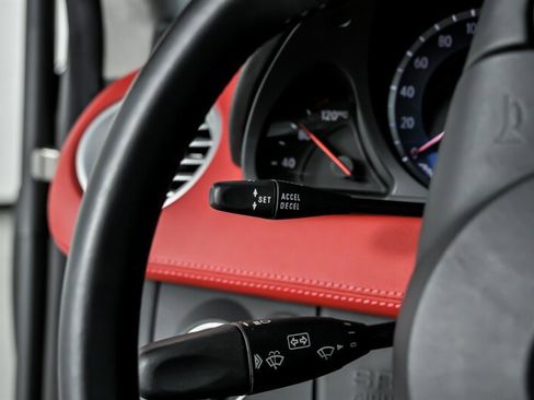 Used 2005 Mercedes-Benz SLR image 33
