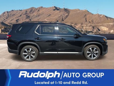 Used 2023 Honda Pilot Elite image 6
