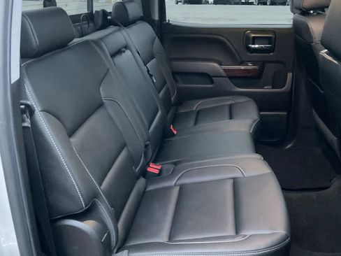 Used 2018 GMC Sierra 1500 SLT image 35