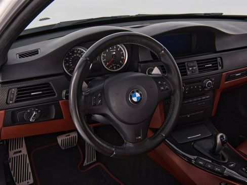 Used 2011 BMW M3 Sedan RWD image 23