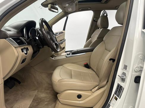 Used 2015 Mercedes-Benz ML 350 4MATIC image 31