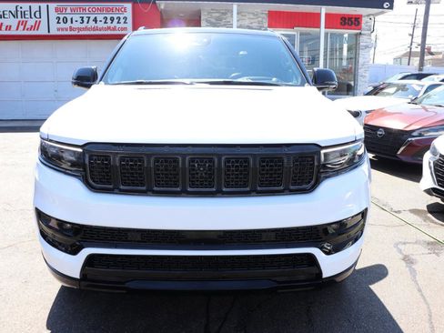 Used 2024 Jeep Grand Wagoneer L Series II w/ Quick Order Packagew 28T image 9