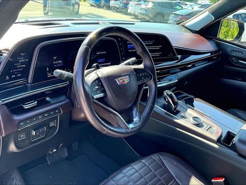 Used 2023 Cadillac Escalade Sport Platinum AWD/4WD image 16