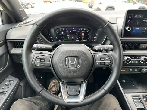 Used 2026 Honda CR-V TrailSport image 28