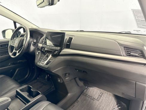Used 2024 Honda Odyssey EX-L image 41