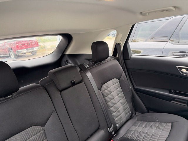 Used 2016 Ford Edge SEL AWD/4WD image 13