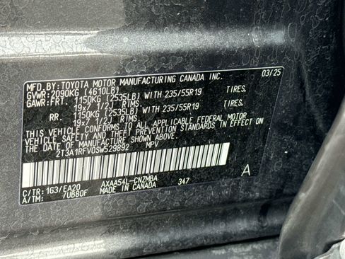 Used 2025 Toyota RAV4 XLE Premium image 26