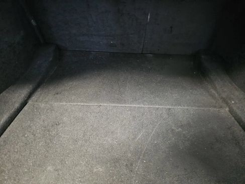 Used 2018 Tesla Model 3 Long Range RWD image 10