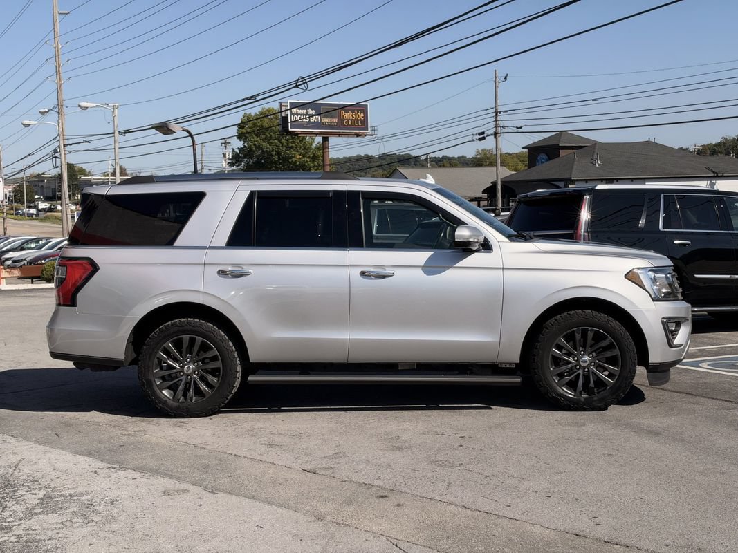 Used 2019 Ford Expedition Limited w/ Driver Assistance Package RWD image 7