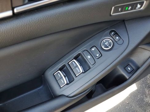 Used 2018 Honda Accord EX-L image 21
