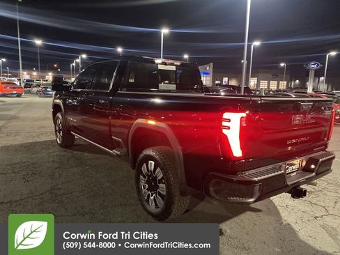 Used 2025 GMC Sierra 3500 Denali Ultimate image 10