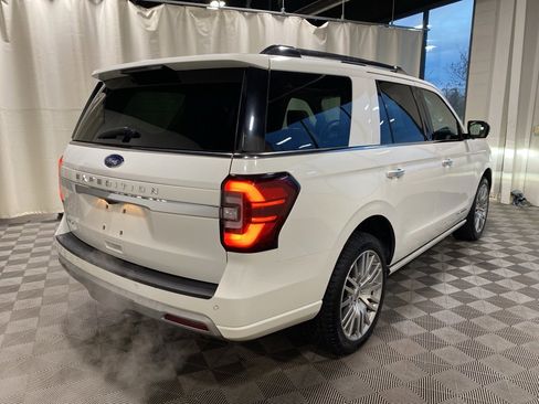 Used 2023 Ford Expedition Platinum image 15