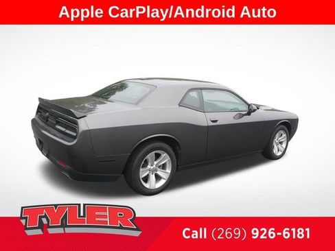 Used 2023 Dodge Challenger SXT RWD image 8