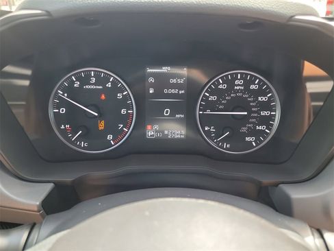 Used 2025 Subaru Crosstrek 2.0i Premium image 29