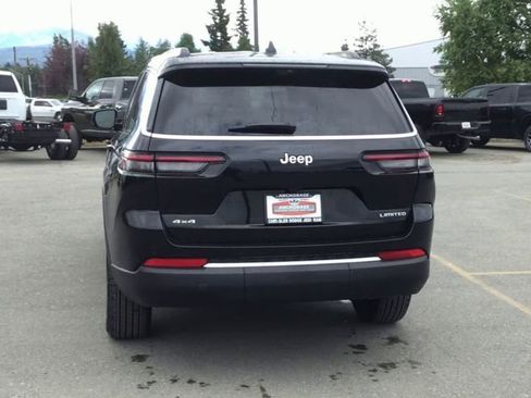 New 2025 Jeep Grand Cherokee L Limited w/ Luxury Tech Group II image 7