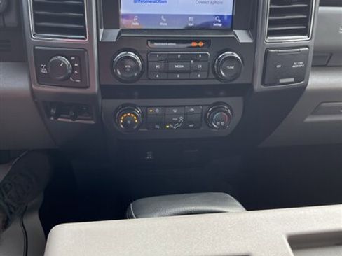 Used 2022 Ford F250 XLT w/ XLT Value Package image 13